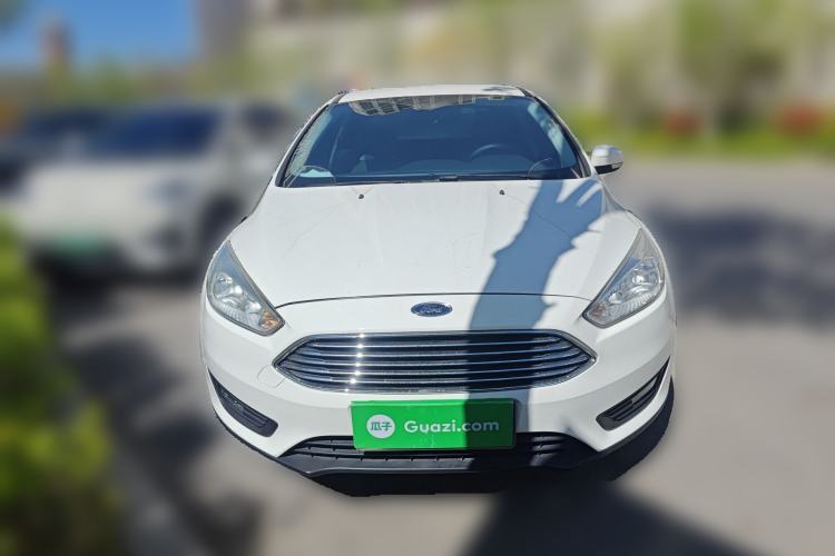 Used Ford Focus 2015 Sedan 1.6L Manual Comfort Model Front