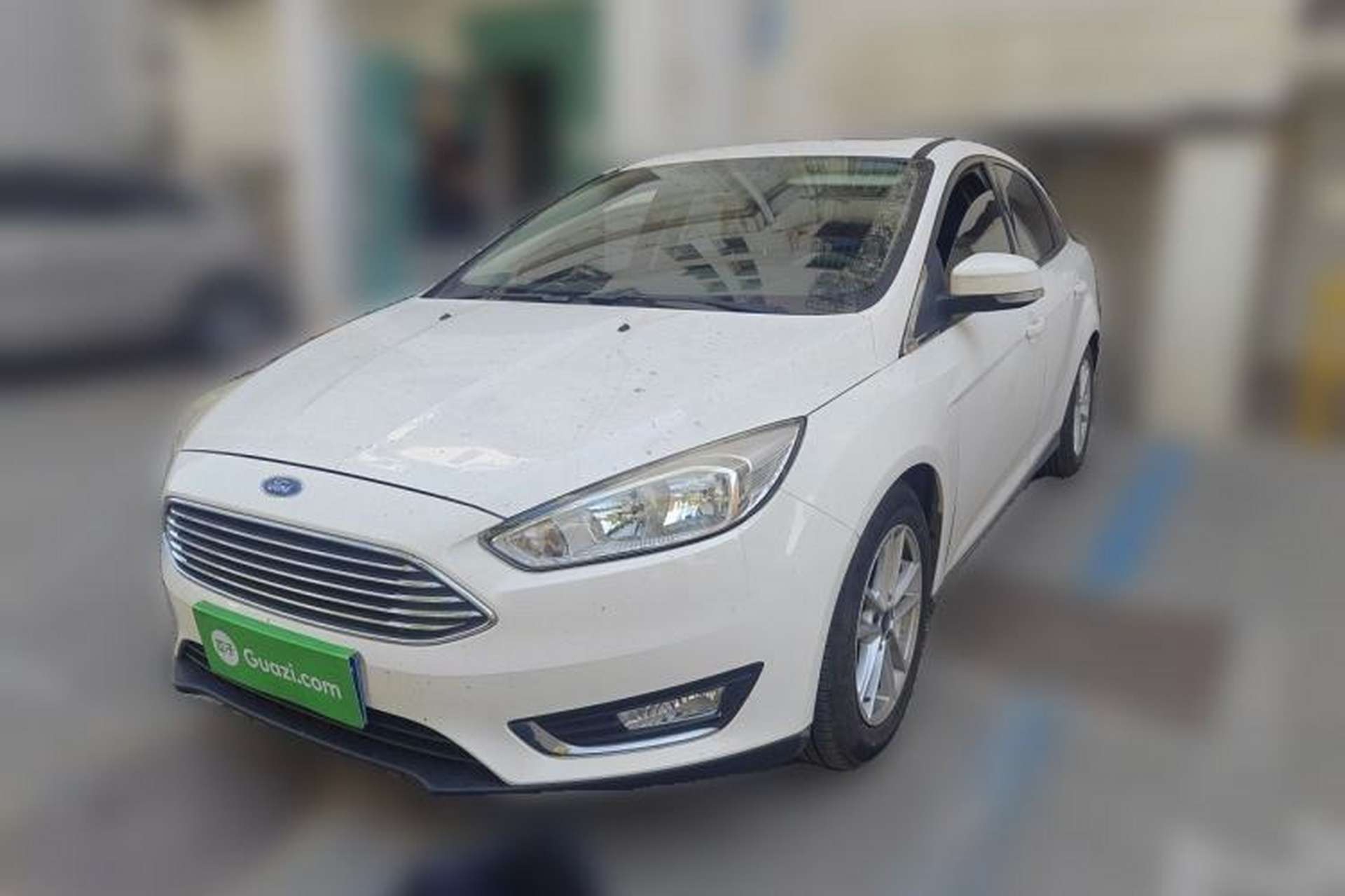 Used Ford Focus 2015 Sedan EcoBoost 125 Manual – Ultra-Style Edition Front Left 45 Deg