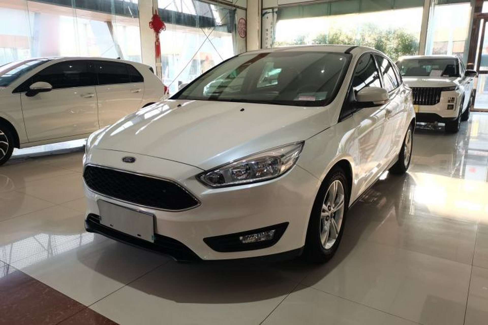 Used Ford Focus 2015 Hatchback 1.6L Automatic Comfort Model Front Left 45 Deg