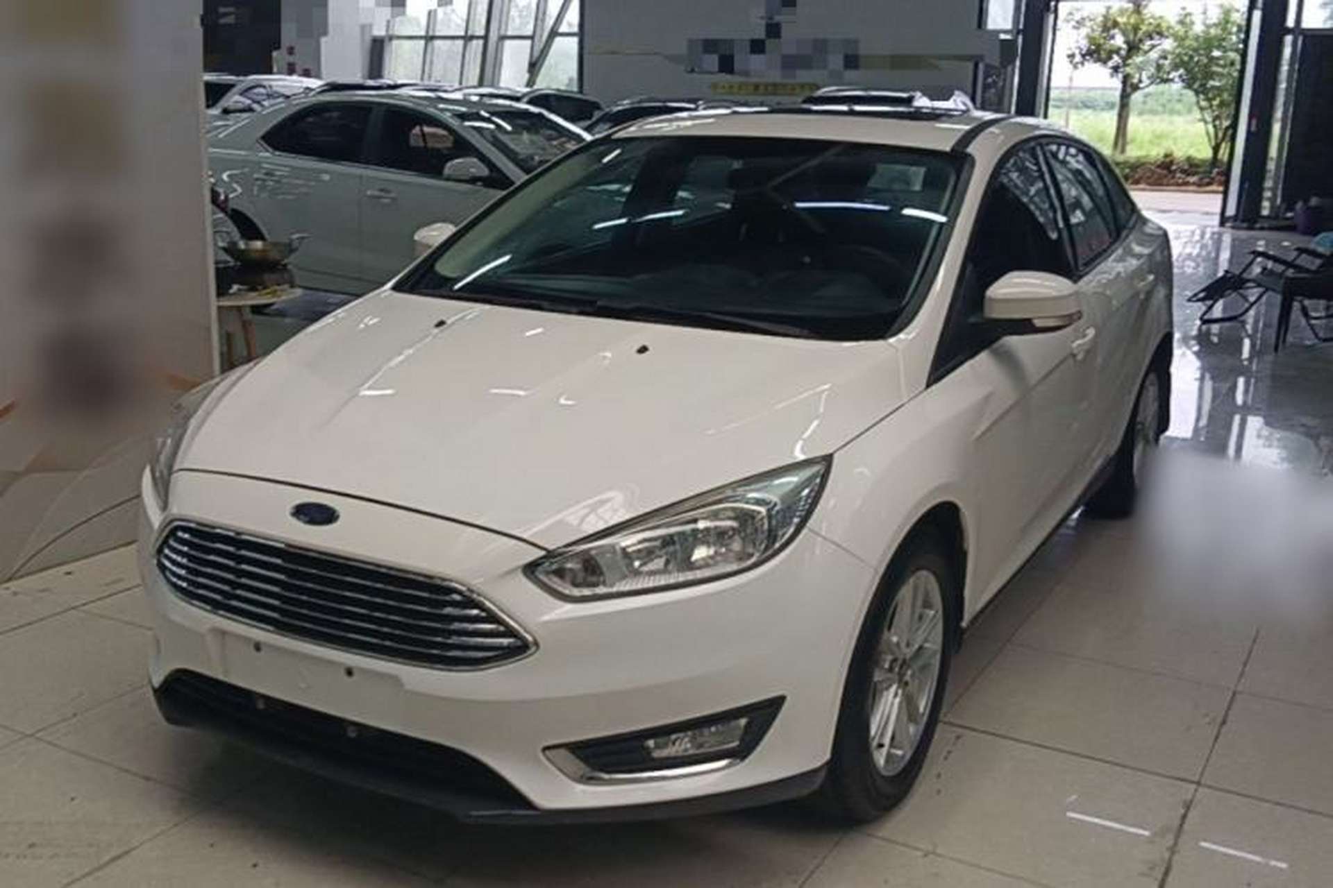 Used Ford Focus 2015 Sedan 1.6L Automatic Trend Model Front Left 45 Deg