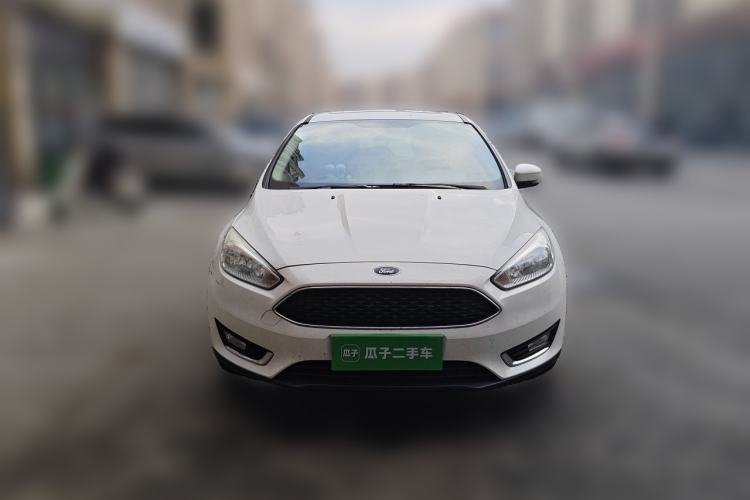 Used Ford Focus 2015 Hatchback 1.6L Automatic Fashion Edition Front