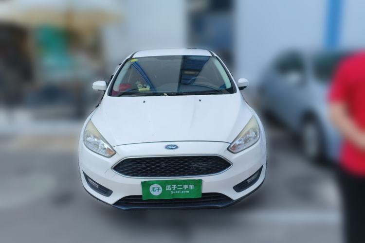 Used Ford Focus 2015 Hatchback 1.6L Manual Comfort Edition Front