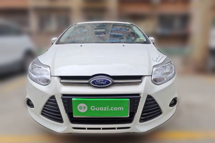 Used Ford Focus 2015 Hatchback 1.6L Manual Comfort Edition Front