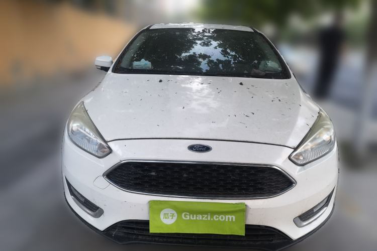 Used Ford Focus 2015 Hatchback 1.6L Automatic Fashion Edition Front