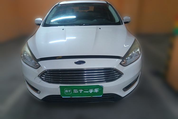 Used Ford Focus 2015 Sedan 1.6L Manual Fashion Edition Front