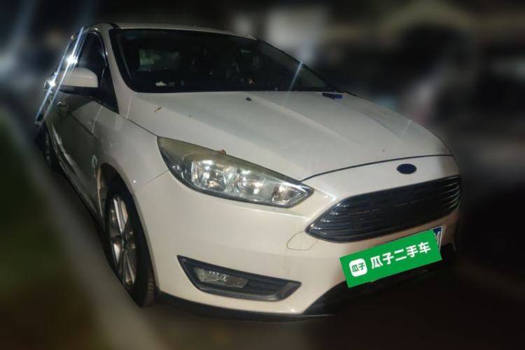 Used Ford Focus 2015 Sedan 1.6L Automatic Trend Model Front Right 45 Deg