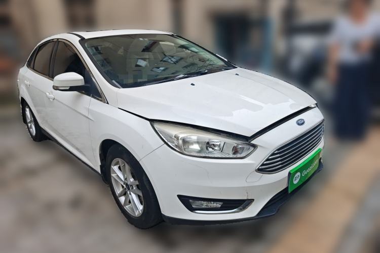 Used Ford Focus 2015 Sedan 1.6L Automatic Trend Model Front Right 45 Deg