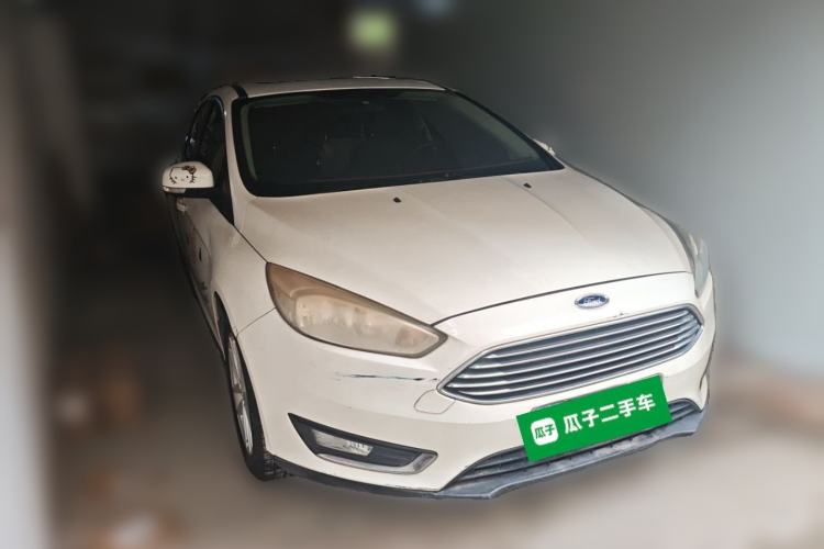 Used Ford Focus 2015 Sedan 1.6L Automatic Trend Model Front Right 45 Deg