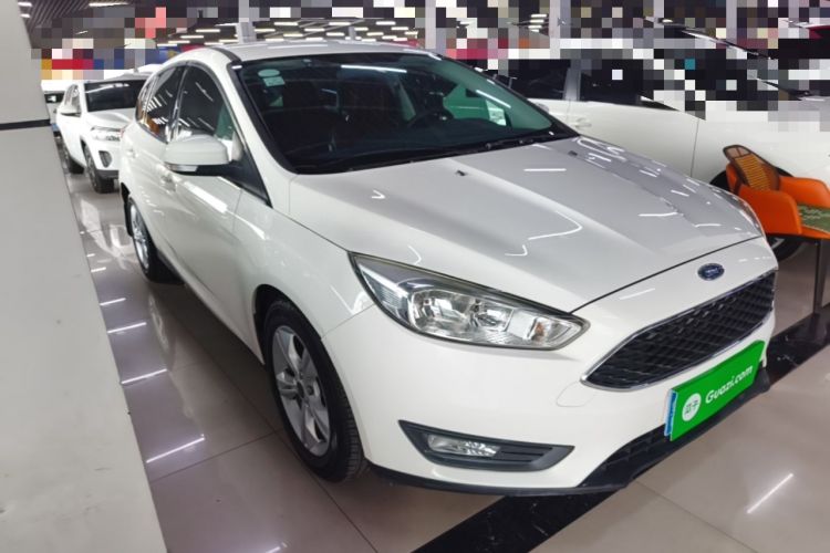 Used Ford Focus 2015 Hatchback 1.6L Automatic Comfort Model Front Right 45 Deg