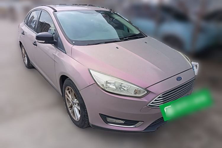 Used Ford Focus 2015 Sedan 1.6L Automatic Trend Model Front Right 45 Deg