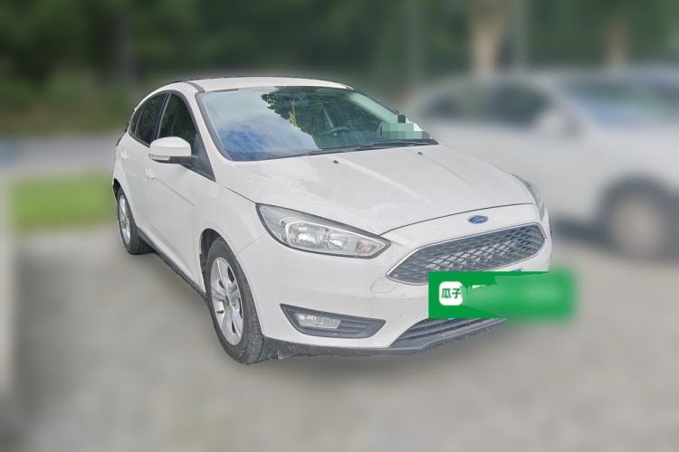 Used Ford Focus 2015 Hatchback 1.6L Automatic Comfort Model Front Right 45 Deg