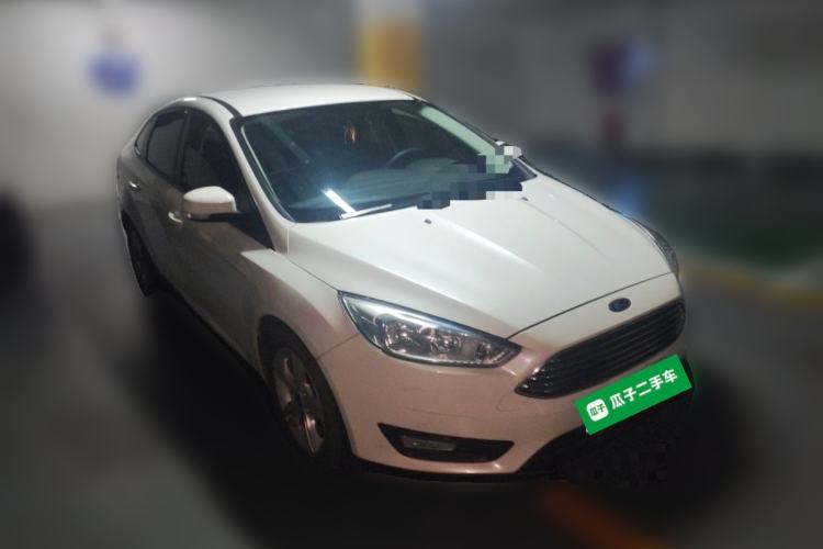Used Ford Focus 2015 Sedan 1.6L Automatic Comfort Model Front Right 45 Deg