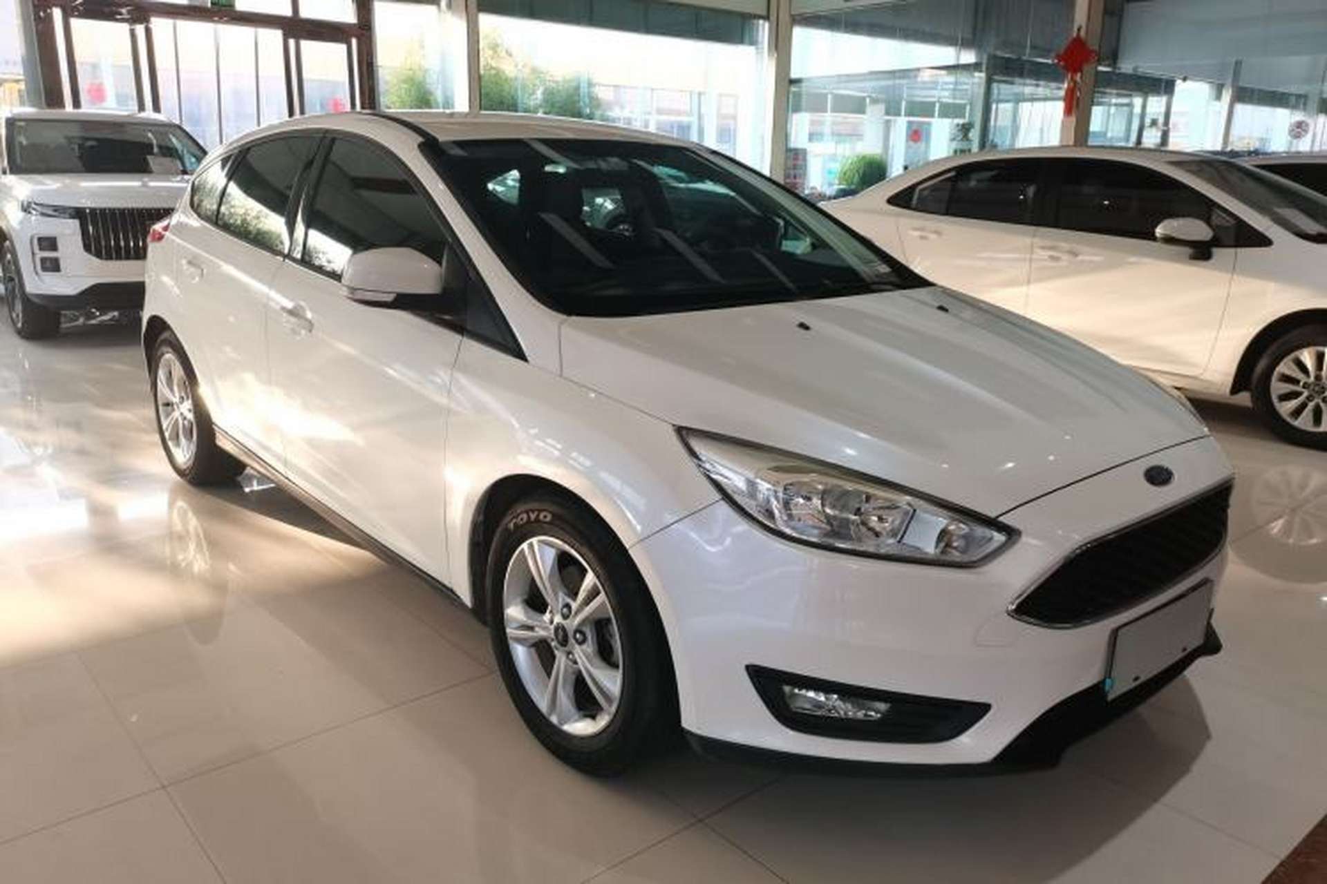 Used Ford Focus 2015 Hatchback 1.6L Automatic Comfort Model Front Right 45 Deg