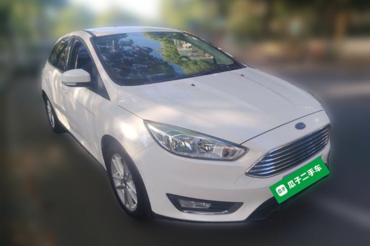 Used Ford Focus 2015 Sedan 1.6L Automatic Trend Model Front Right 45 Deg