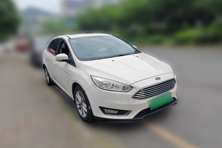 Used Ford Focus 2015 Sedan 1.6L Automatic Trend Model Front Right 45 Deg