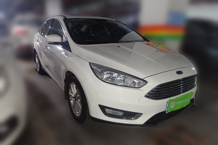 Used Ford Focus 2015 Sedan 1.6L Automatic Trend Model Front Right 45 Deg