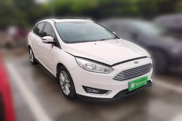 Used Ford Focus 2015 Sedan 1.6L Automatic Trend Model Front Right 45 Deg