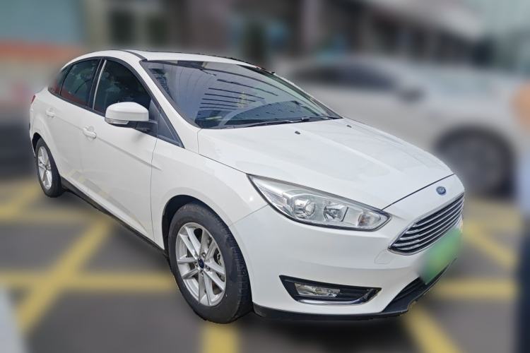 Used Ford Focus 2015 Sedan 1.6L Automatic Trend Model Front Right 45 Deg