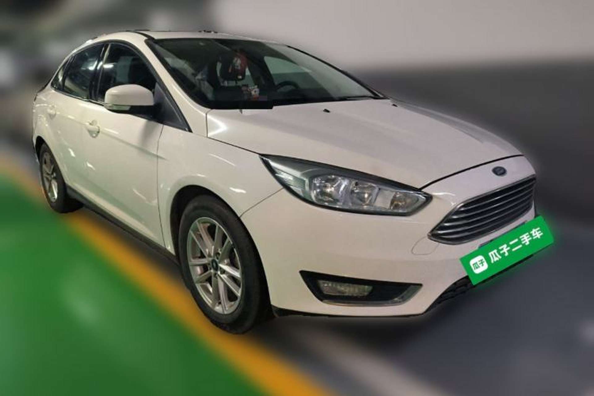 Used Ford Focus 2015 Sedan 1.6L Manual Fashion Edition Front Right 45 Deg