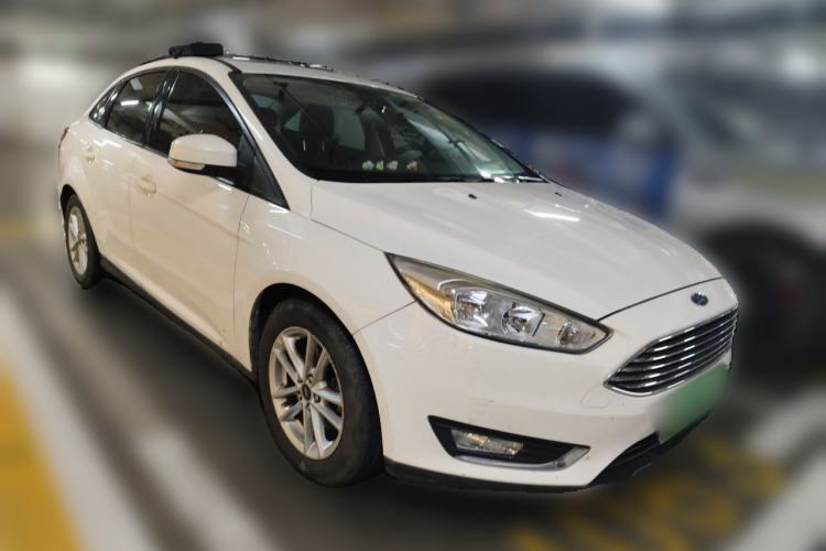 Used Ford Focus 2015 Sedan 1.6L Automatic Trend Model Front Right 45 Deg