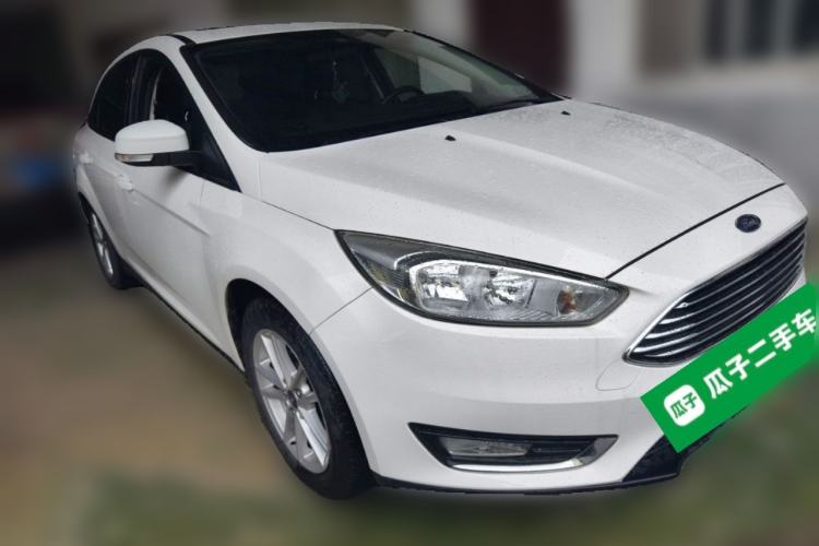 Used Ford Focus 2015 Sedan 1.6L Automatic Trend Model Front Right 45 Deg