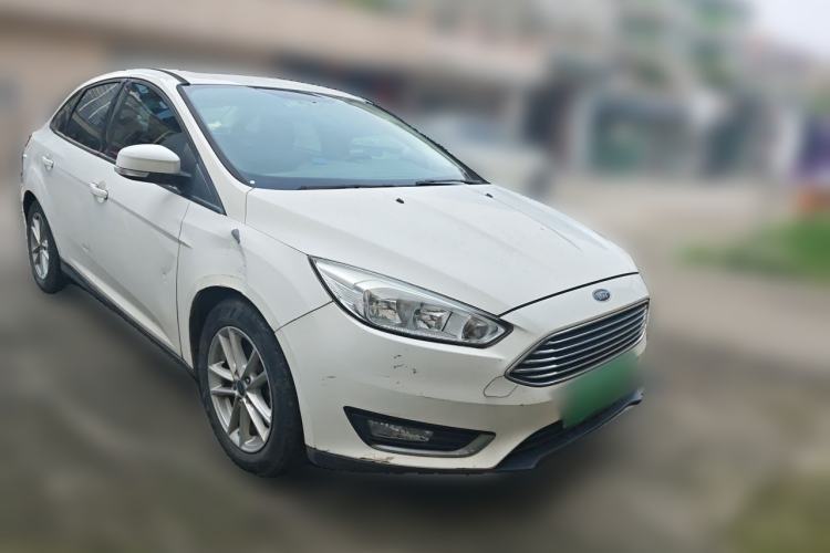 Used Ford Focus 2015 Sedan 1.6L Automatic Trend Model Front Right 45 Deg