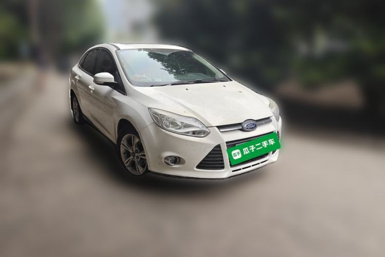 Used Ford Focus 2015 Sedan 1.6L Automatic Trend Model Front Right 45 Deg