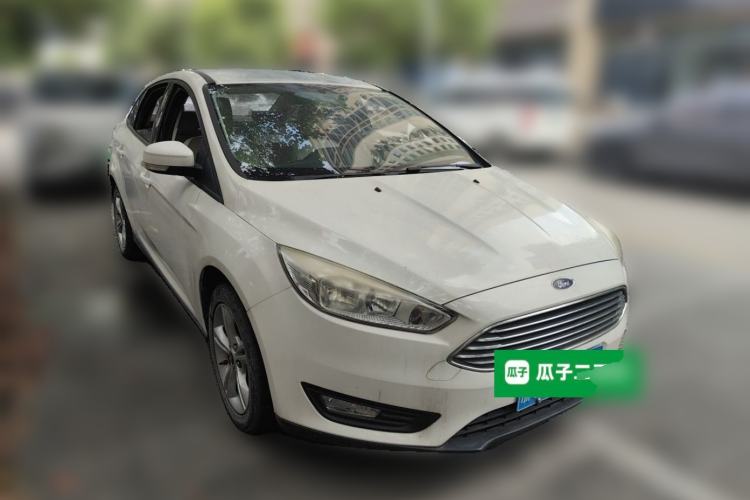 Used Ford Focus 2015 Sedan 1.6L Manual Comfort Model Front Right 45 Deg