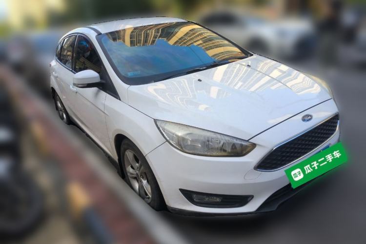 Used Ford Focus 2015 Hatchback 1.6L Automatic Comfort Model Front Right 45 Deg