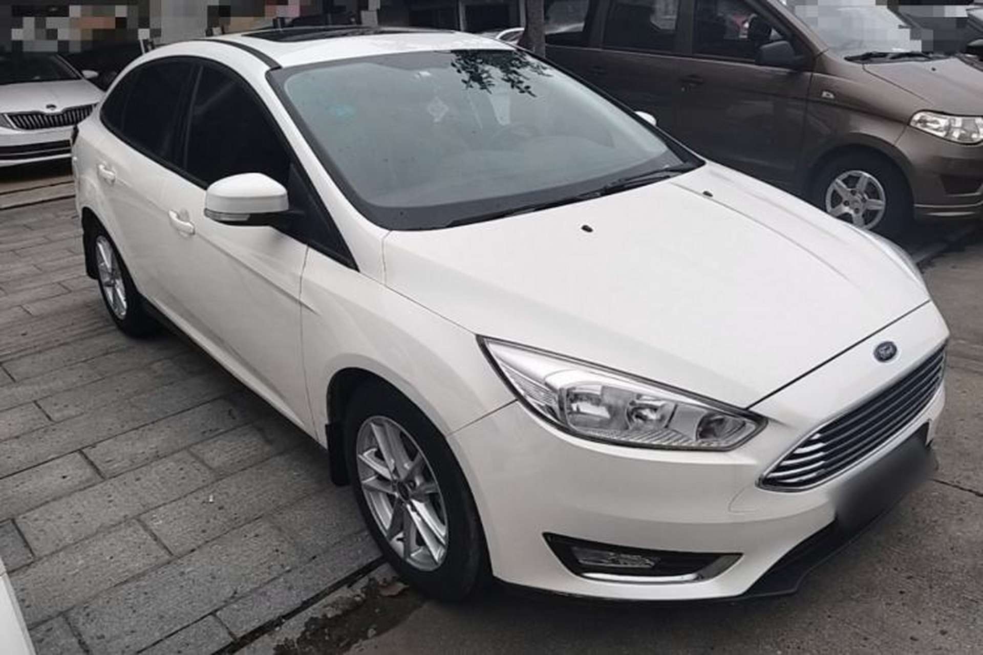 Used Ford Focus 2015 Sedan 1.6L Automatic Trend Model Front Right 45 Deg