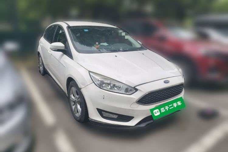Used Ford Focus 2015 Hatchback 1.6L Automatic Comfort Model Front Right 45 Deg