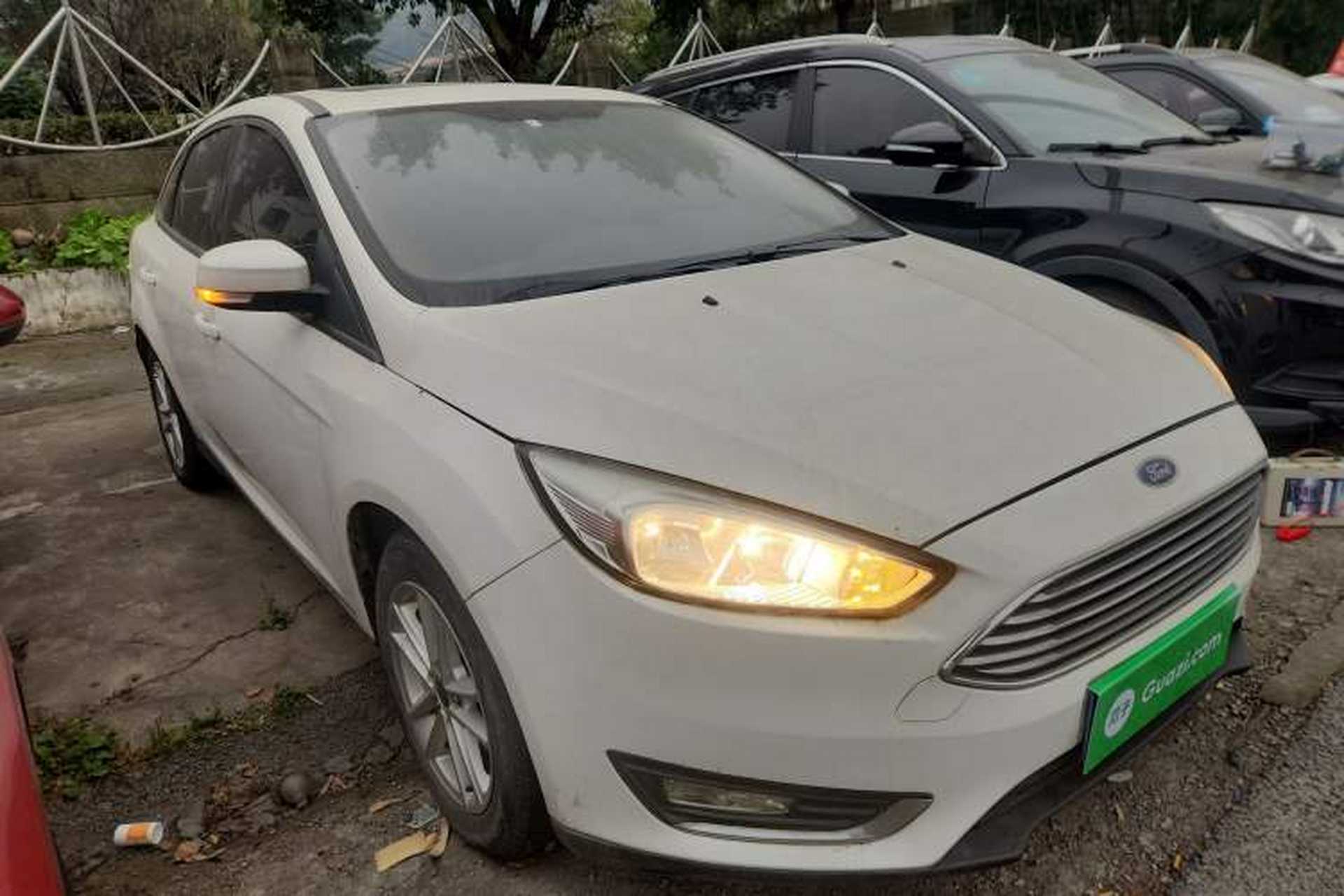Used Ford Focus 2015 Sedan 1.6L Automatic Trend Model Front Right 45 Deg