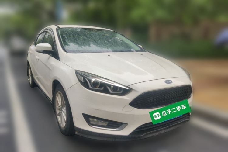 Used Ford Focus 2015 Sedan 1.6L Automatic Trend Model Front Right 45 Deg