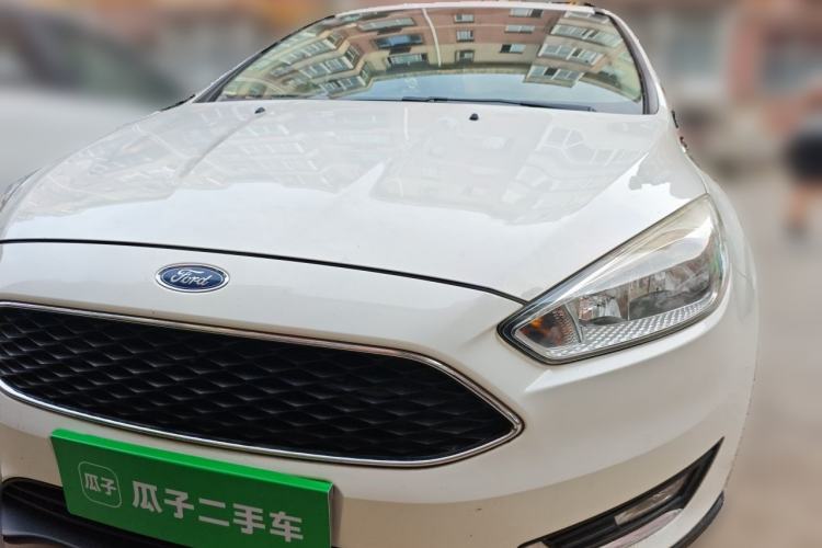 Used Ford Focus 2015 Hatchback 1.6L Manual Fashion Edition Front