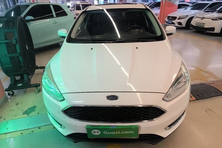 Used Ford Focus 2015 Hatchback EcoBoost 180 Automatic Elite Model Front