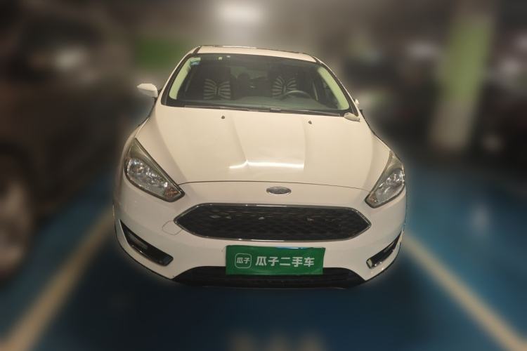 Used Ford Focus 2015 Hatchback 1.6L Automatic Fashion Edition Front