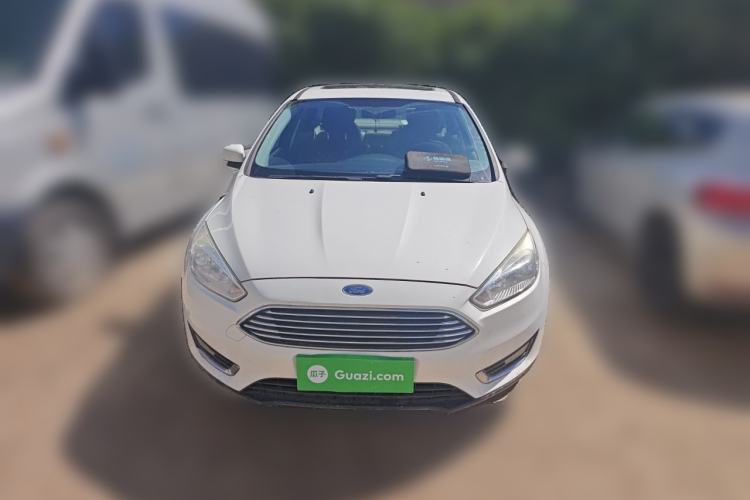 Used Ford Focus 2015 Sedan EcoBoost 125 Automatic Supreme Style Edition Front