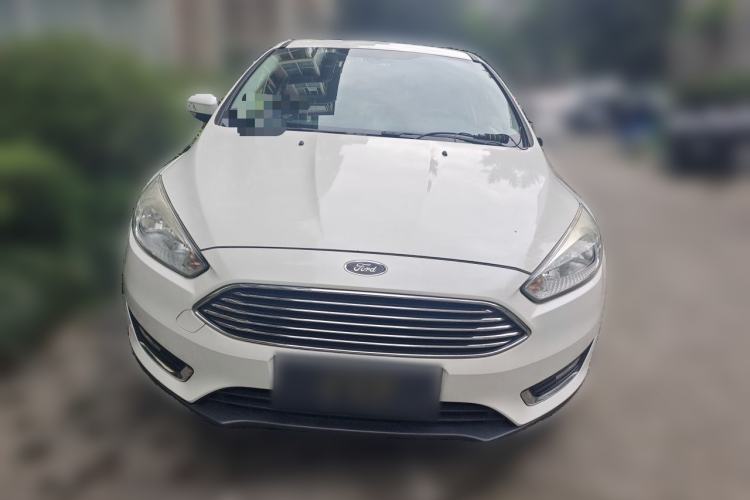 Used Ford Focus 2015 Sedan 1.6L Manual Fashion Edition Front