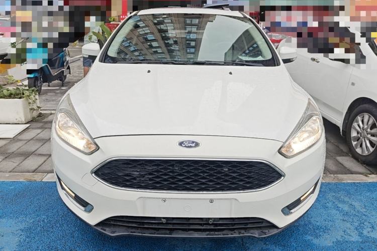 Used Ford Focus 2015 Hatchback 1.6L Automatic Fashion Edition Front