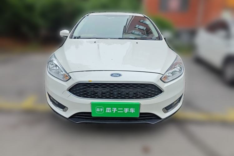 Used Ford Focus 2015 Hatchback 1.6L Manual Fashion Edition Front