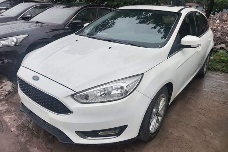 Used Ford Focus 2015 Hatchback EcoBoost 180 Automatic Elite Model Guazi used car, China used car export, Used car for sale, Used  cars, Cheapest cars for sale