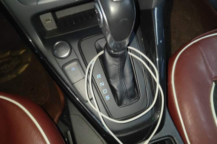 Used Ford Focus 2015 Sedan EcoBoost 180 Automatic Elite Model Gear Lever