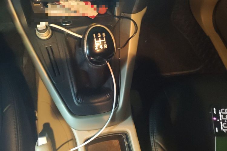 Used Ford Focus 2015 Sedan 1.6L Manual Comfort Model Gear Lever