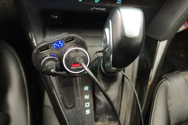 Used Ford Focus 2015 Hatchback EcoBoost 180 Automatic Elite Model Gear Lever