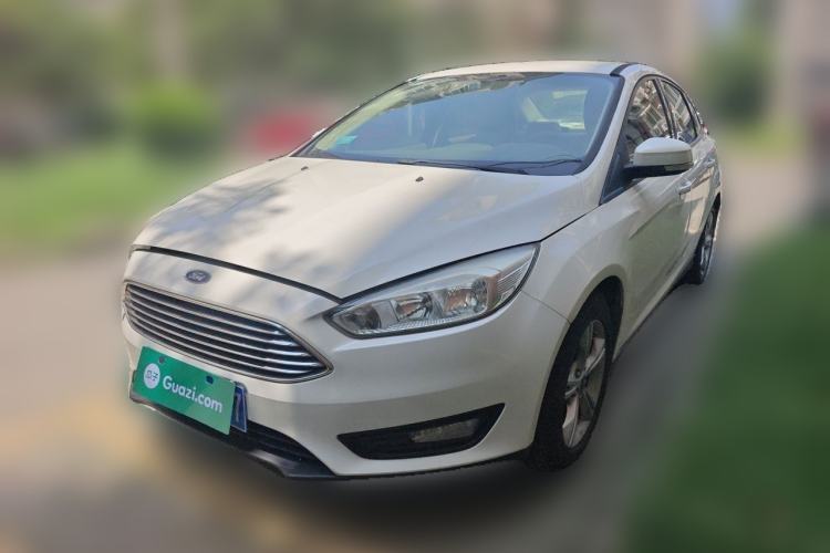 Used Ford Focus 2015 Sedan 1.6L Manual Comfort Model Guazi used car, China used car export, Used car for sale, Used  cars, Cheapest cars for sale