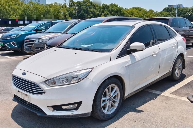 Used Ford Focus 2015 Sedan EcoBoost 125 Automatic Supreme Style Edition Guazi used car, China used car export, Used car for sale, Used  cars, Cheapest cars for sale