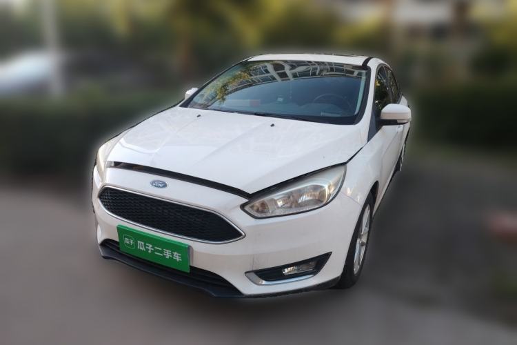 Used Ford Focus 2015 Hatchback 1.6L Manual Fashion Edition Guazi used car, China used car export, Used car for sale, Used cars, Cheapest cars for sale