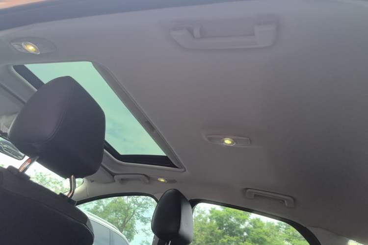 Used Ford Focus 2015 Hatchback 1.6L Manual Fashion Edition Headliner