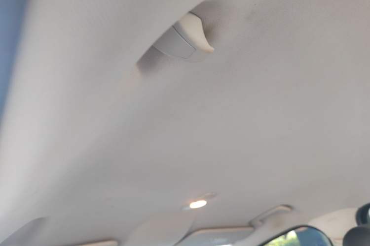 Used Ford Focus 2015 Hatchback 1.6L Manual Comfort Edition Headliner