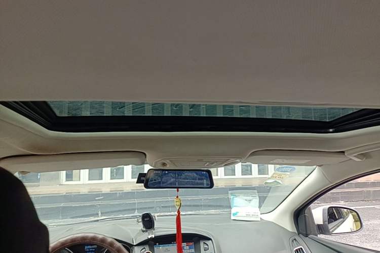 Used Ford Focus 2015 Hatchback 1.6L Automatic Fashion Edition Headliner